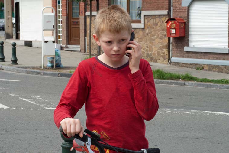 Pojken med cykeln. Foto: Folkets Bio