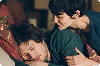 Tillsammans �r man mindre ensam. Foto: SF Film
